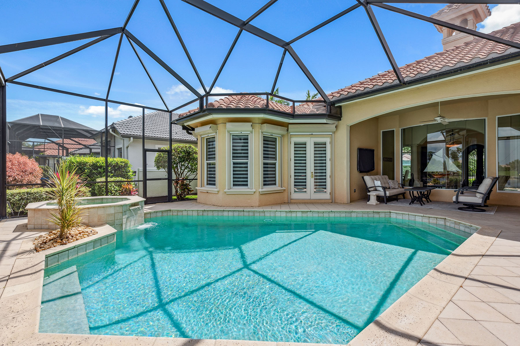 7646 Mulberry Lane