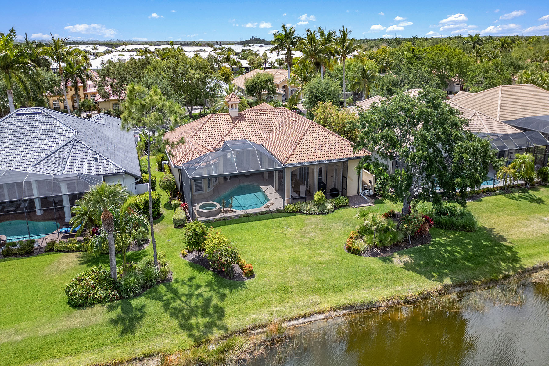 7646 Mulberry Lane