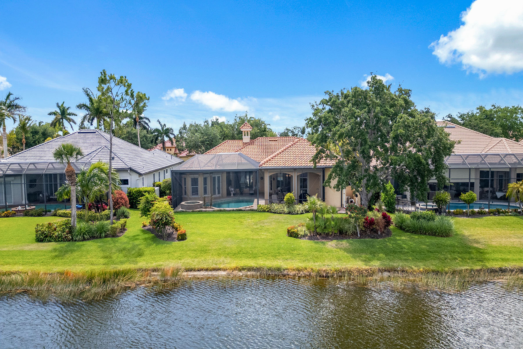 7646 Mulberry Lane