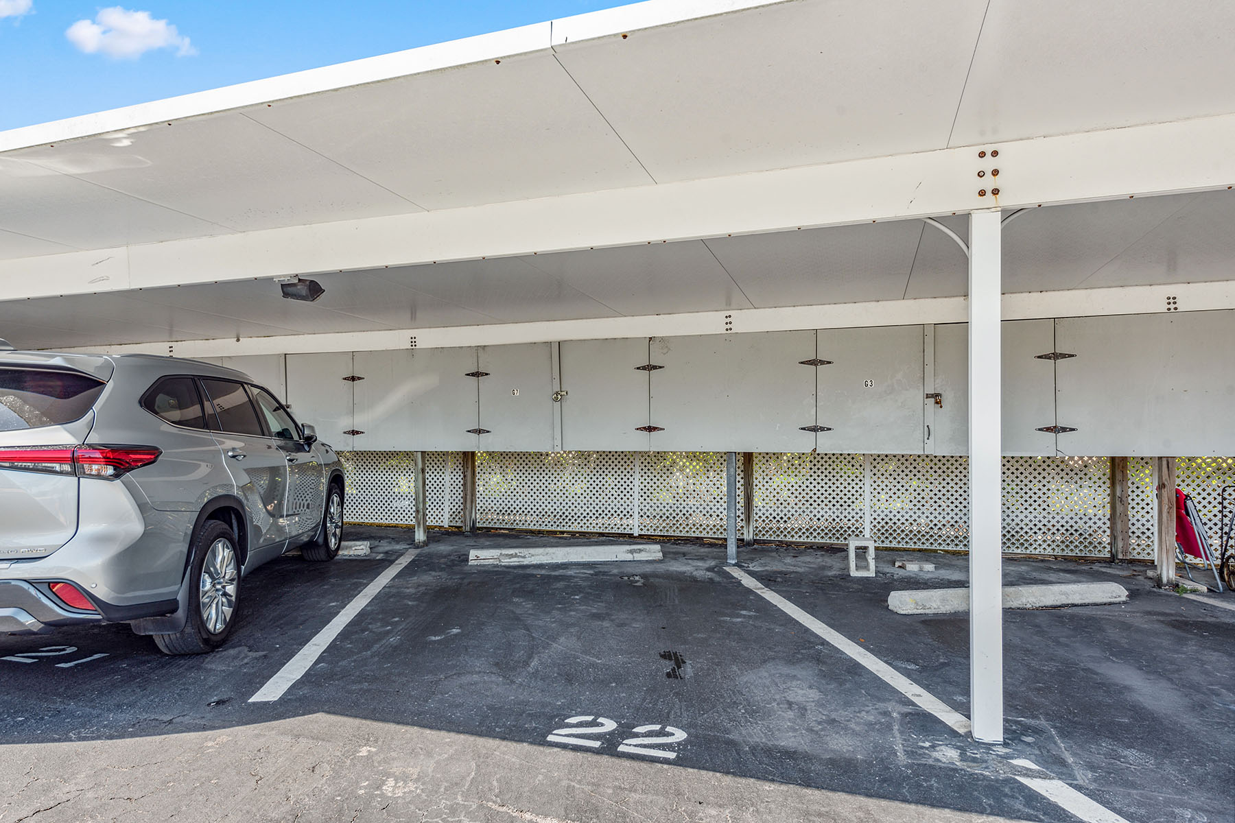 330 Kon Tiki Drive , G7