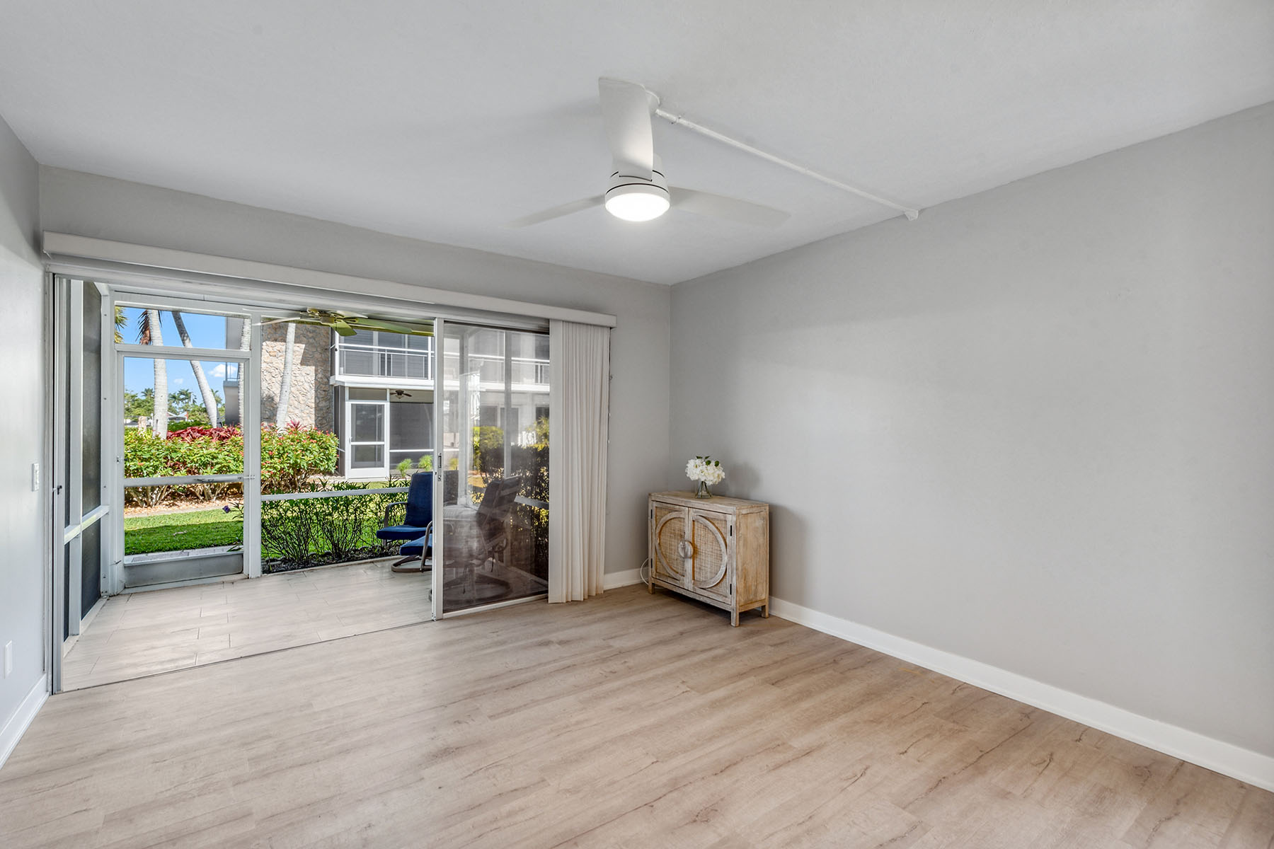 330 Kon Tiki Drive , G7