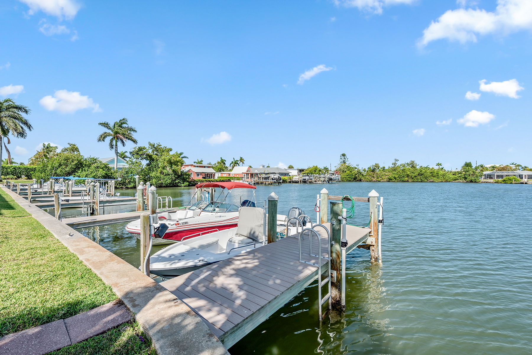 330 Kon Tiki Drive , G7