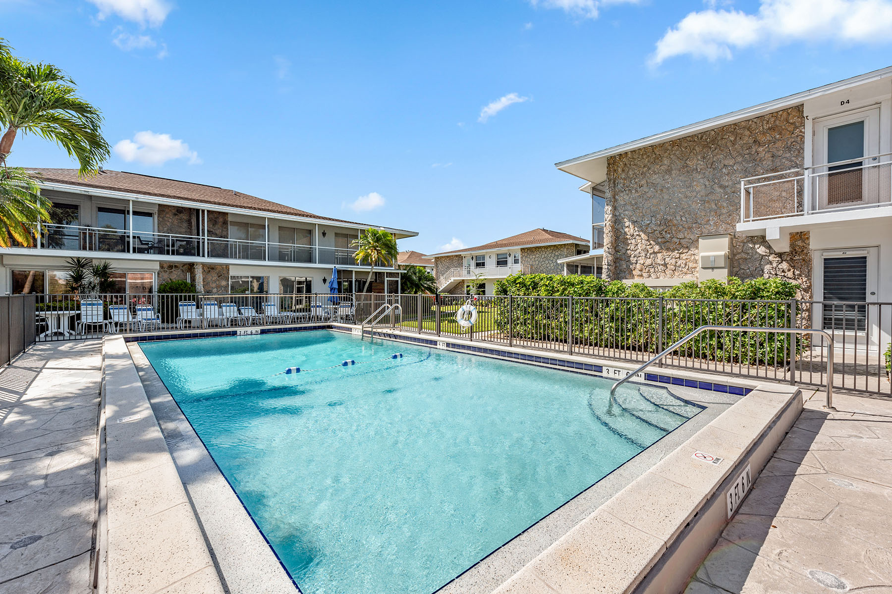 330 Kon Tiki Drive , G7