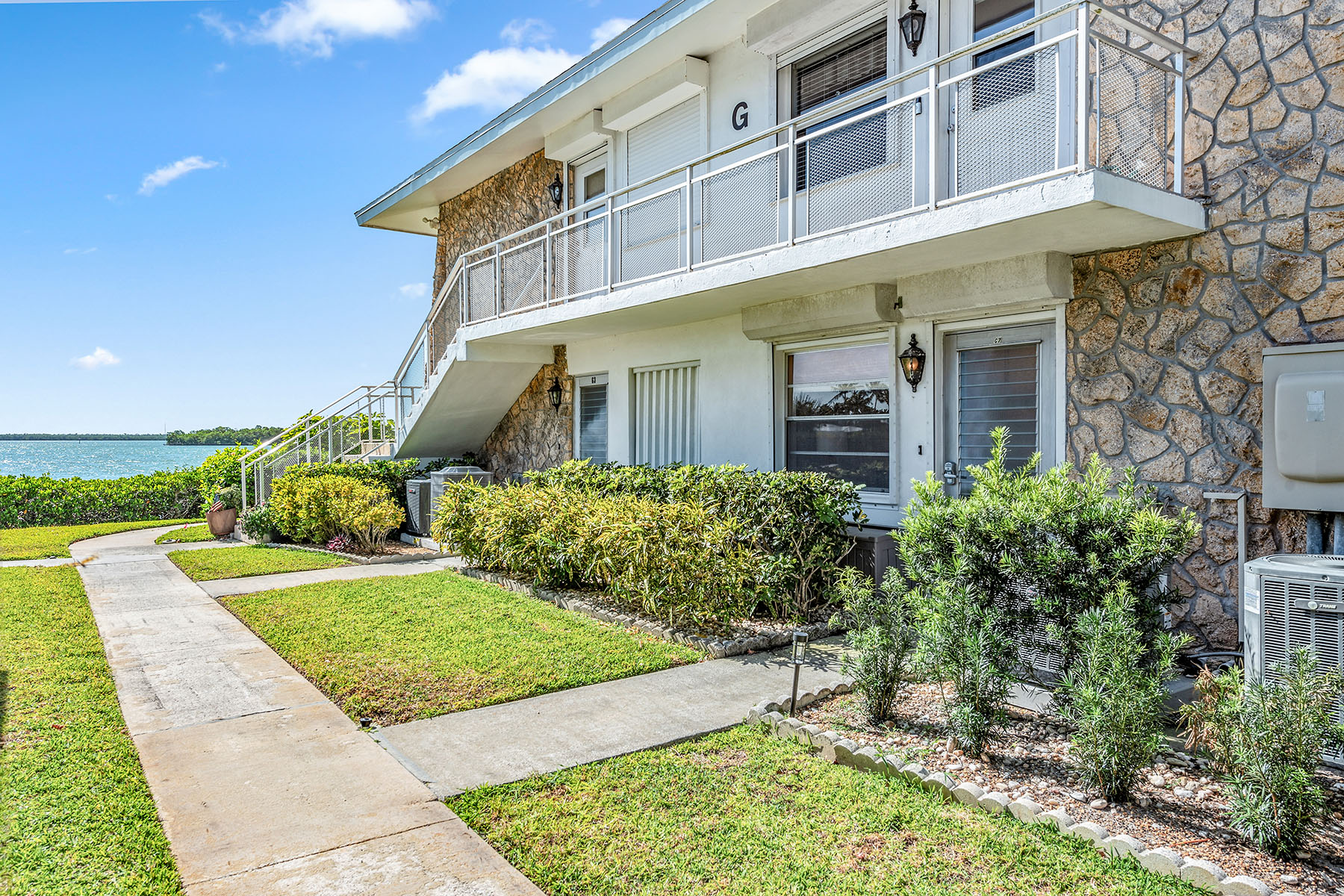 330 Kon Tiki Drive , G7