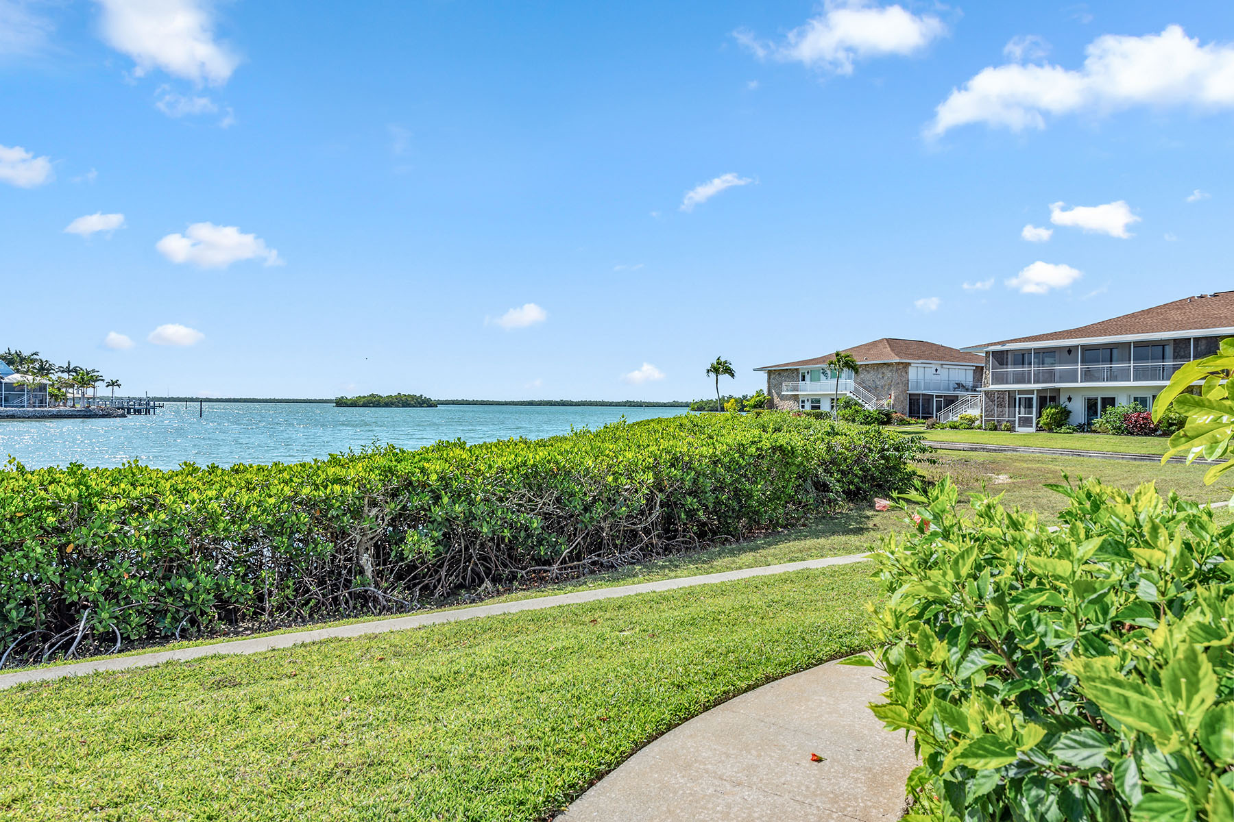 330 Kon Tiki Drive , G7