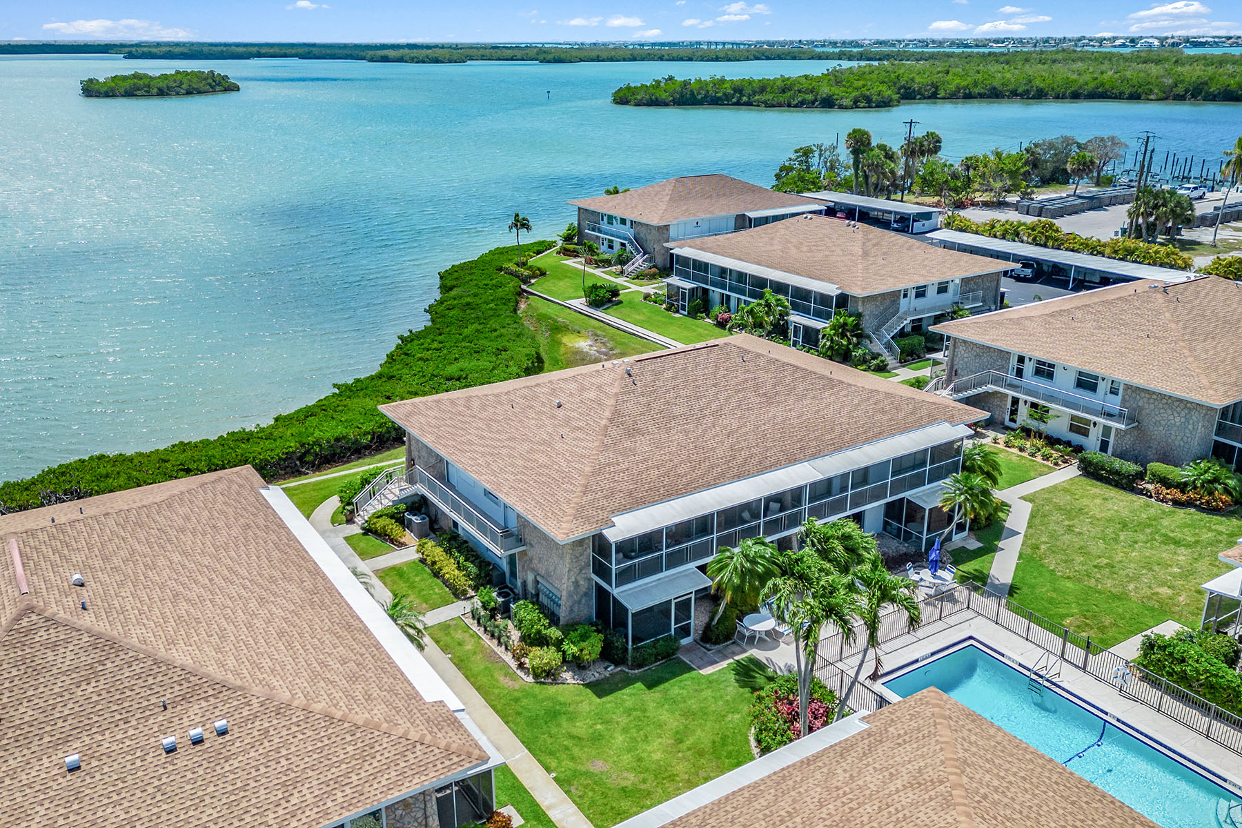 330 Kon Tiki Drive , G7