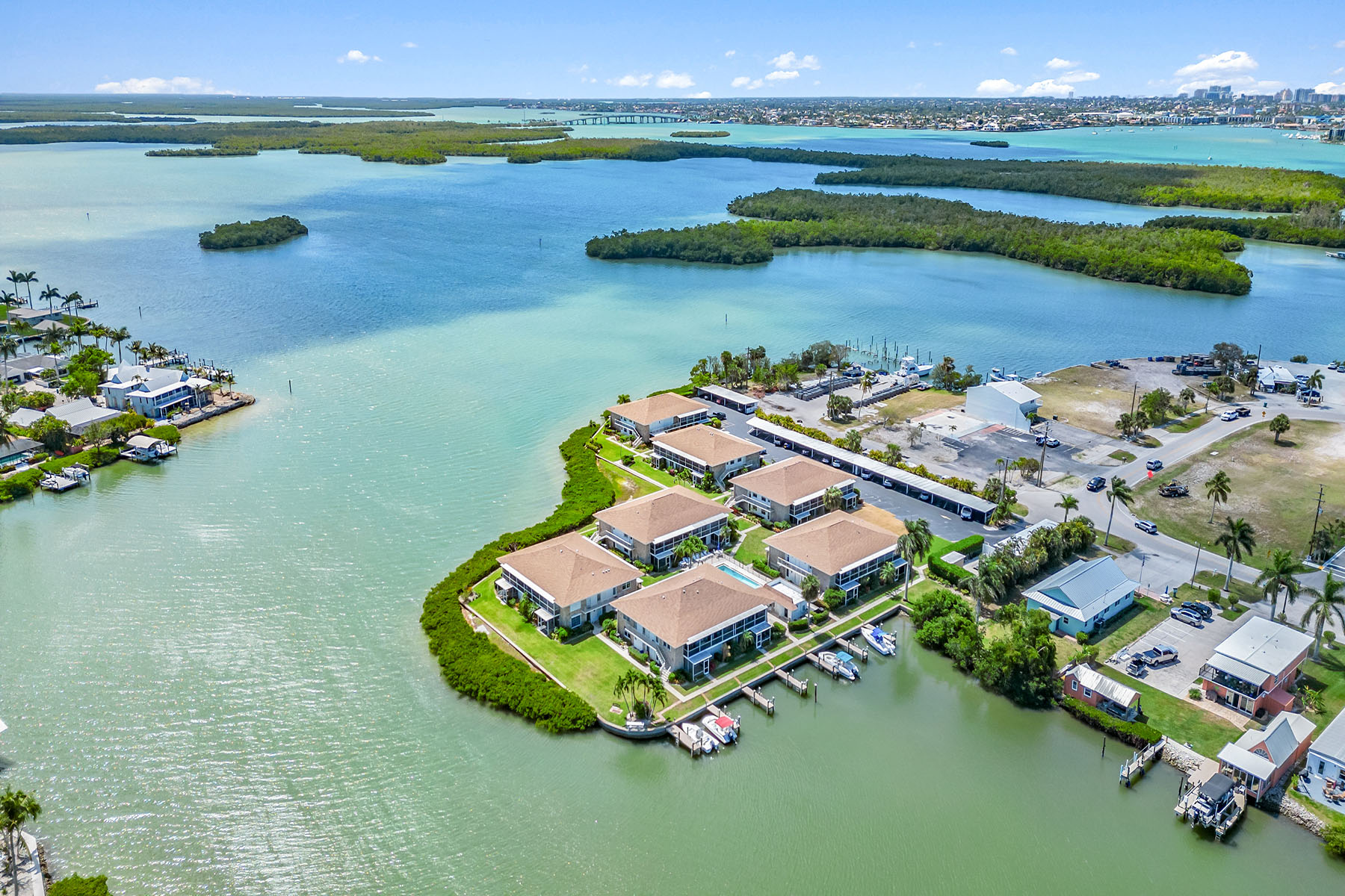 330 Kon Tiki Drive , G7