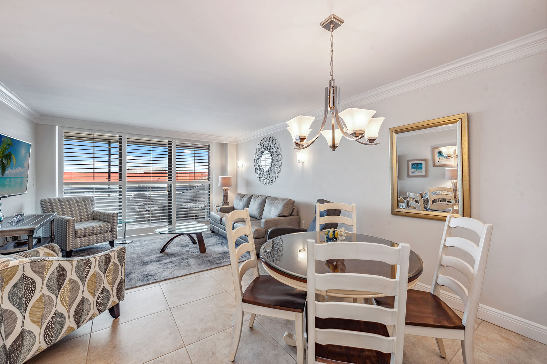 693 Seaview Court , PH3