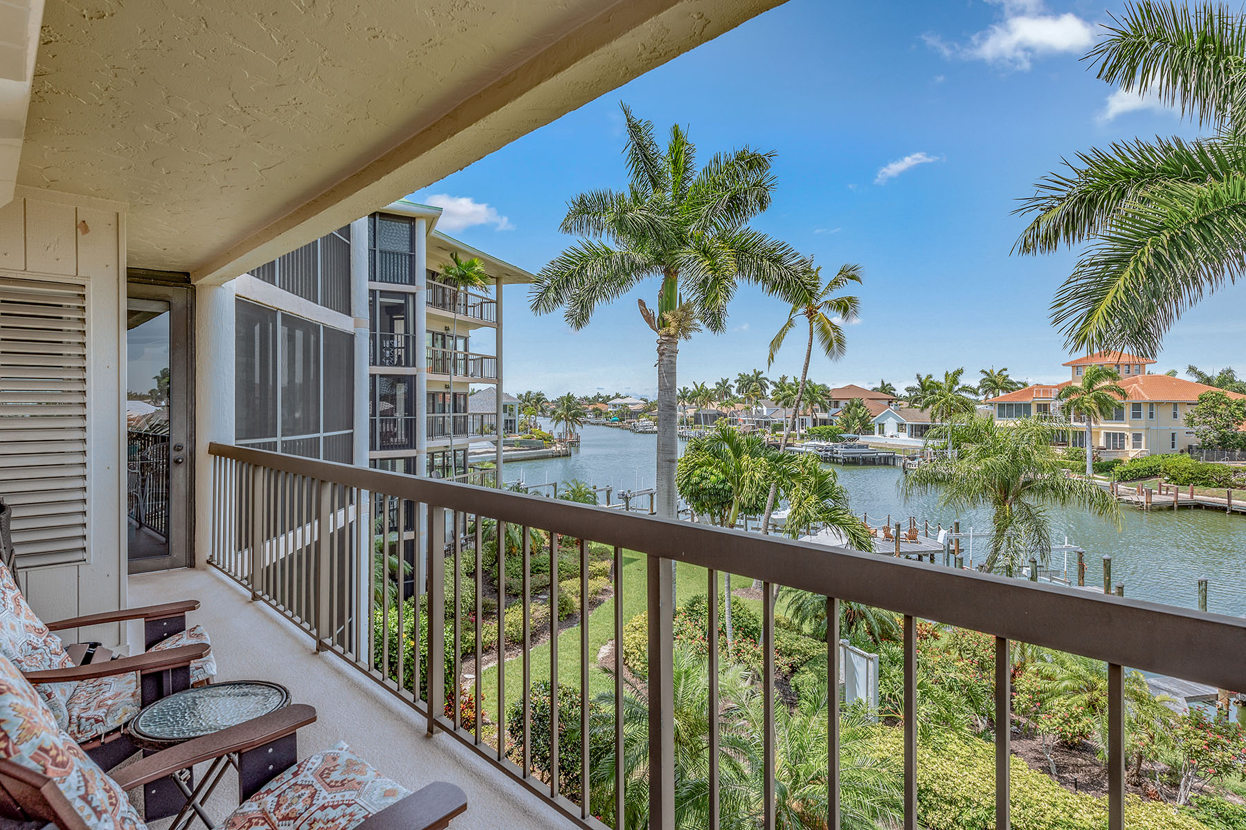 845 Collier Court , 304