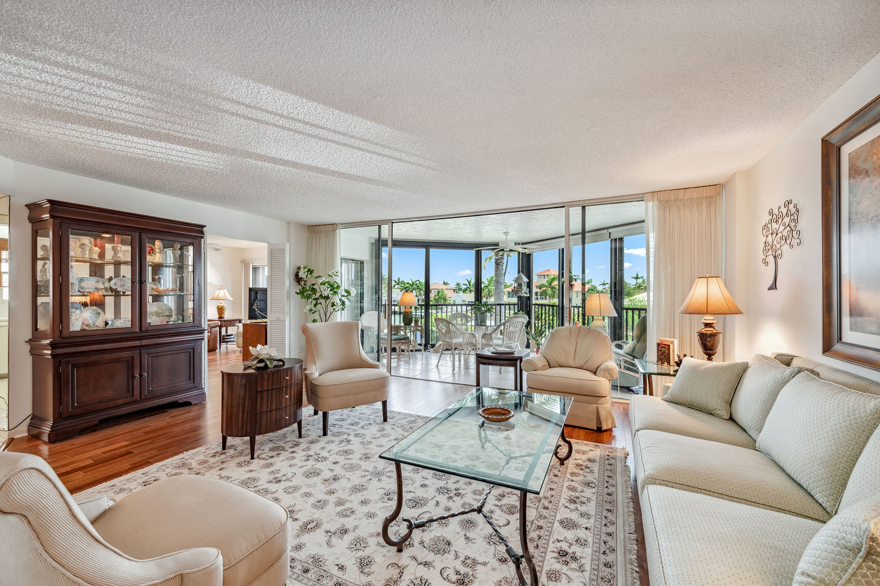 845 Collier Court , 304