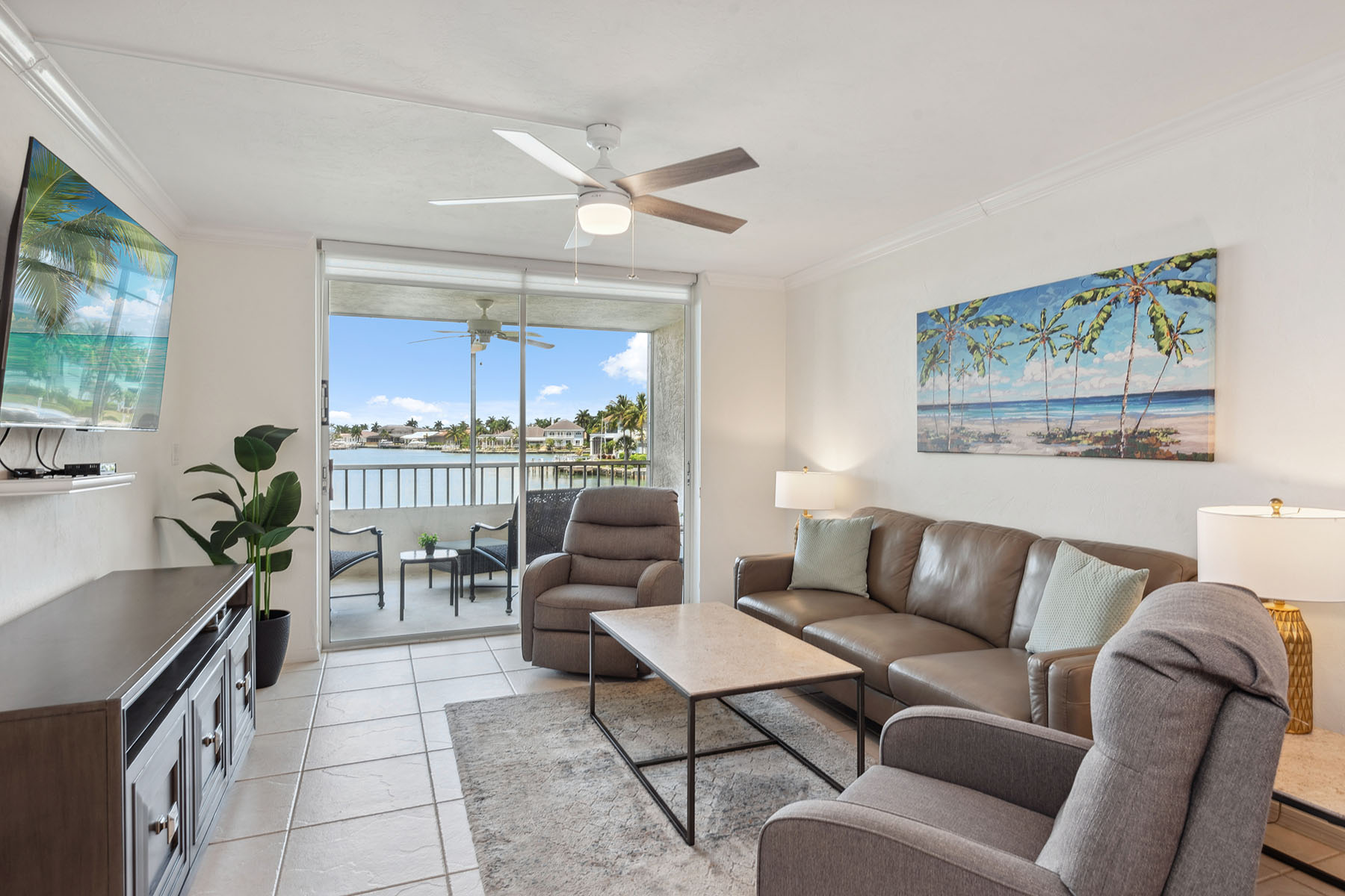 897 Collier Court , 204