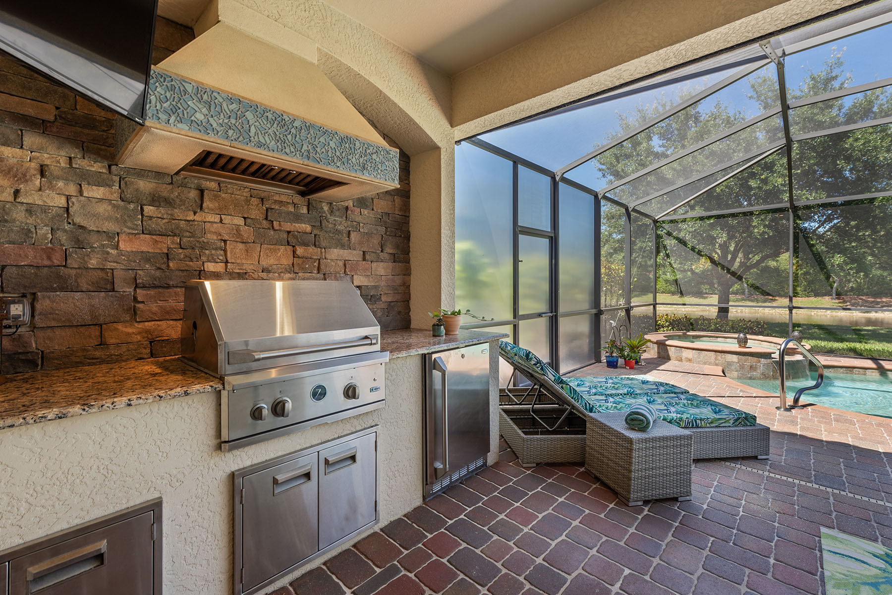 3106 Aviamar Circle