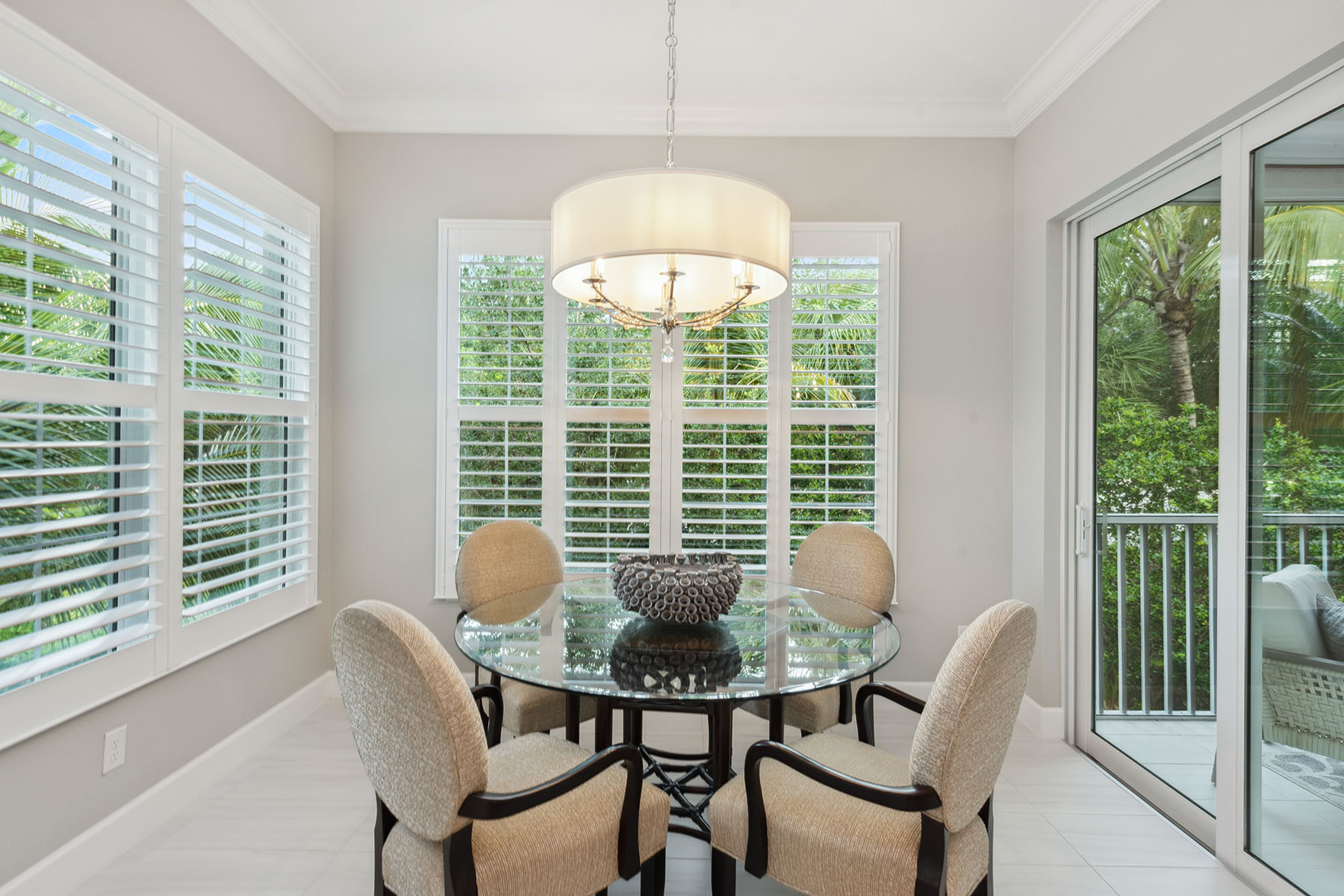8037 Signature Club Circle , 201