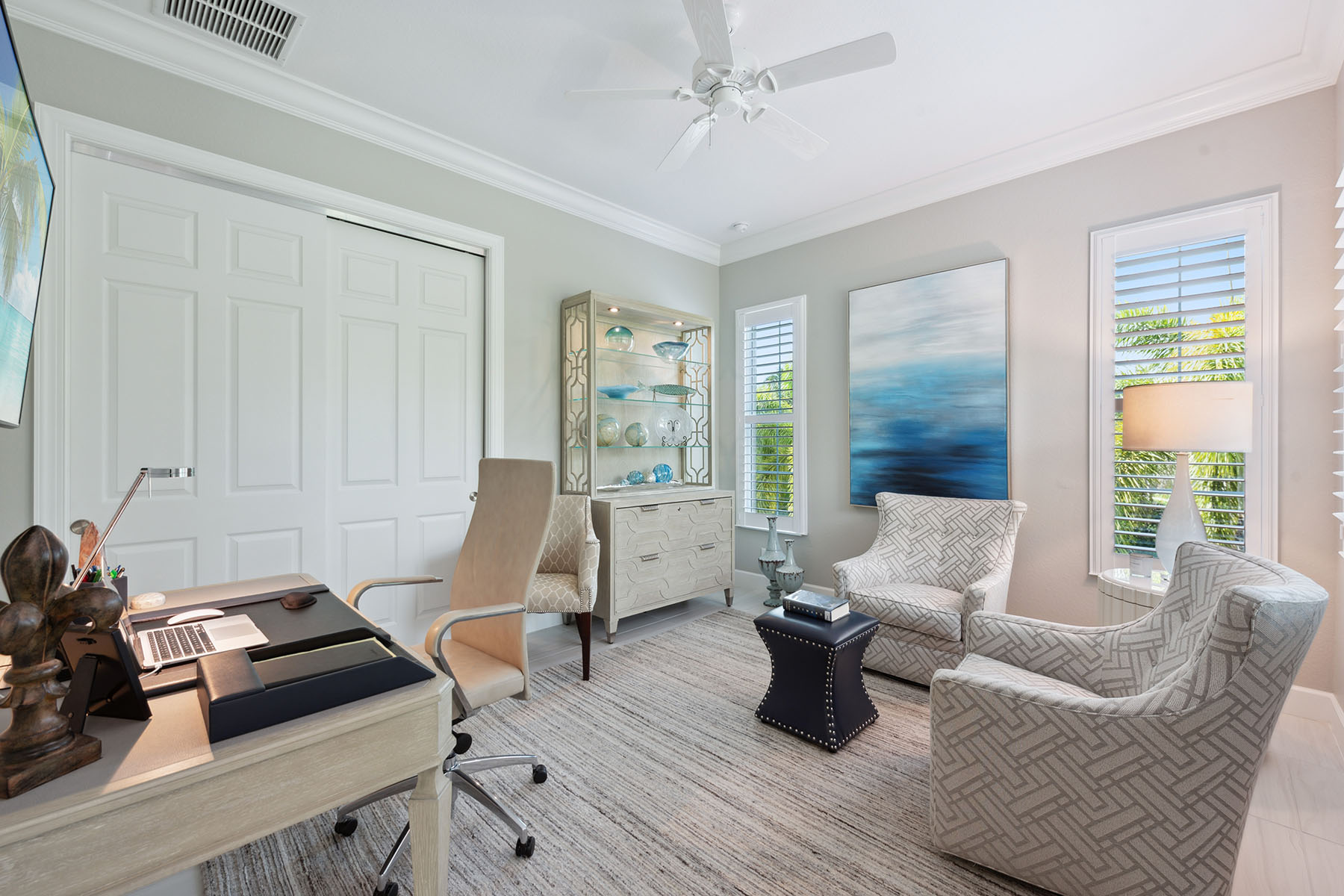 8037 Signature Club Circle , 201