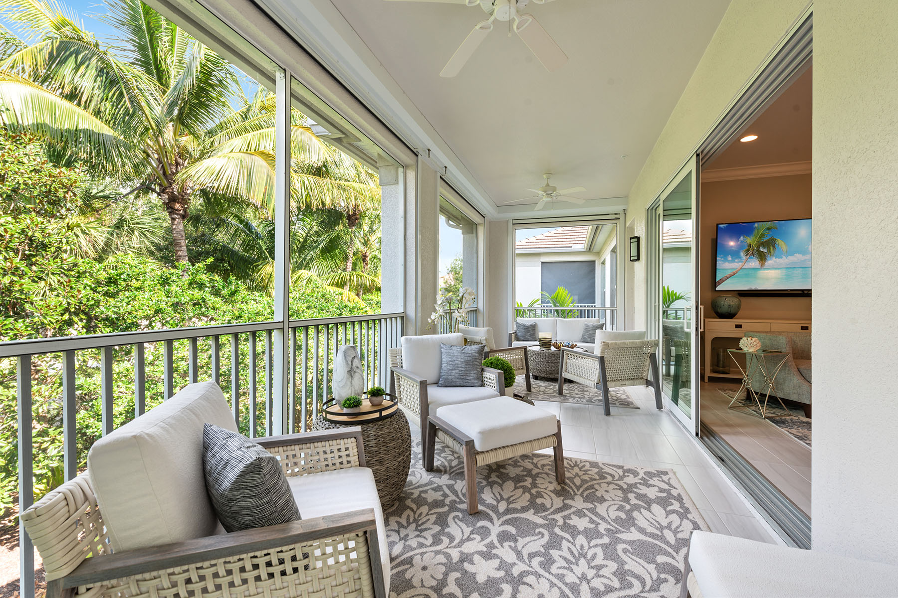 8037 Signature Club Circle , 201