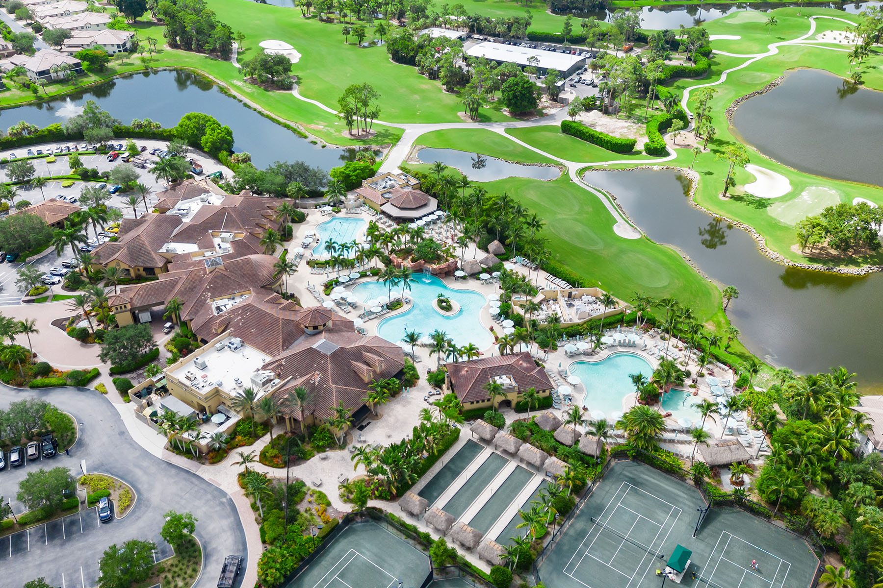 8037 Signature Club Circle , 201