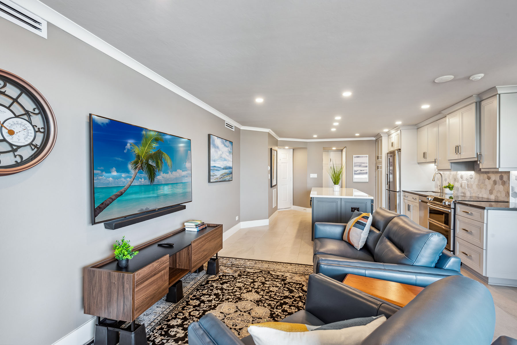 720 S Collier Boulevard , 1104