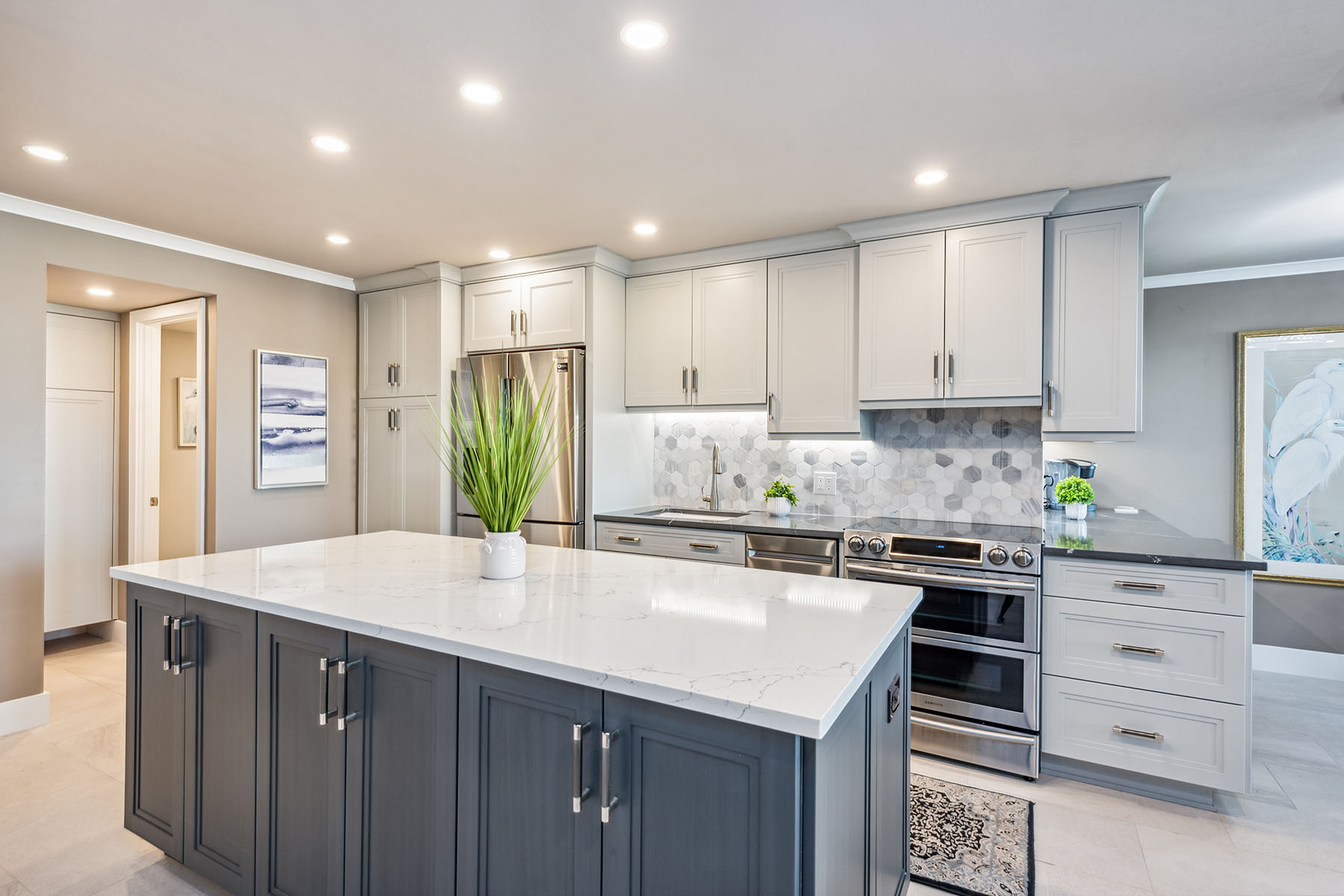 720 S Collier Boulevard , 1104