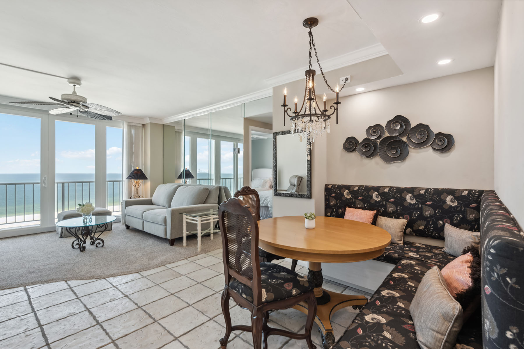 140 Seaview Court , 1703N