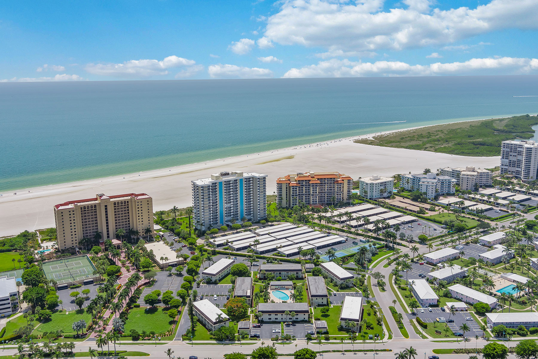 140 Seaview Court , 1703N