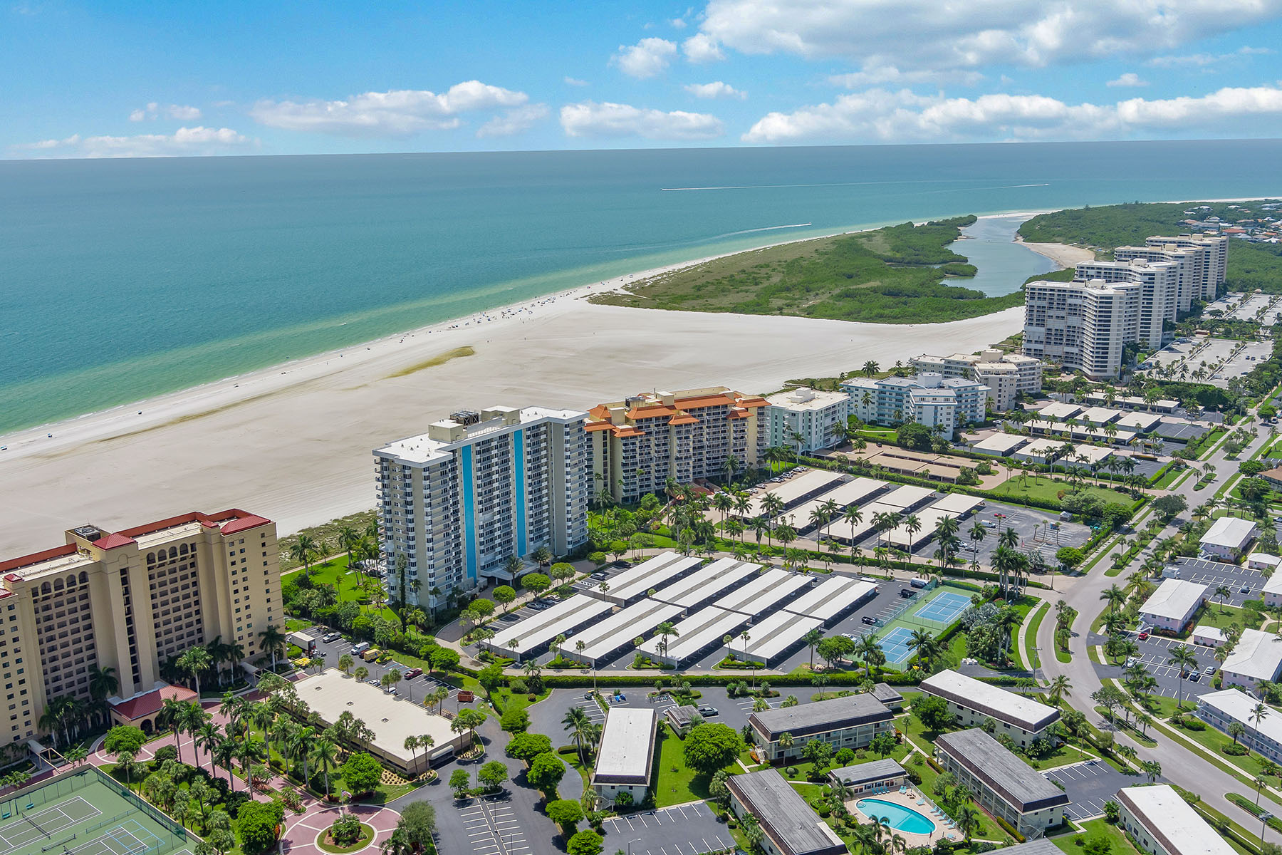 140 Seaview Court , 1703N