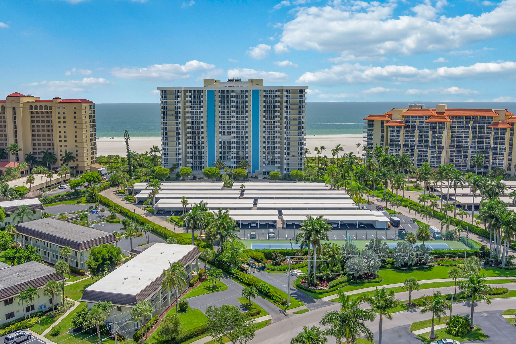 140 Seaview Court , 1703N