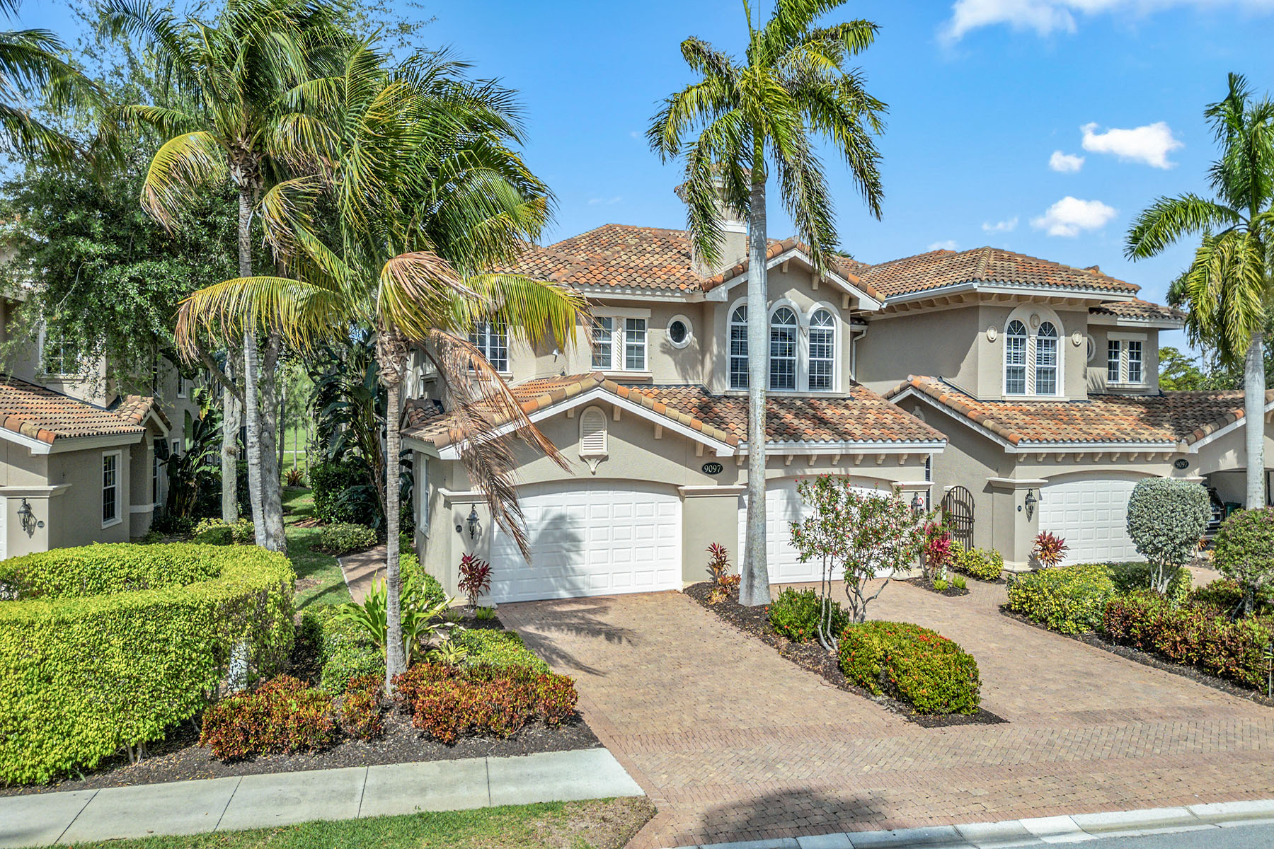 9097 Cherry Oaks Trail , 201