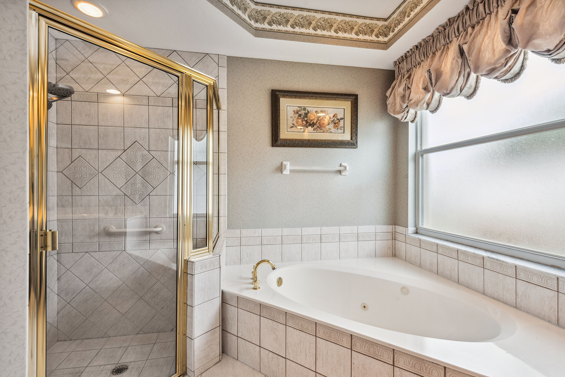 8565 Pepper Tree Way