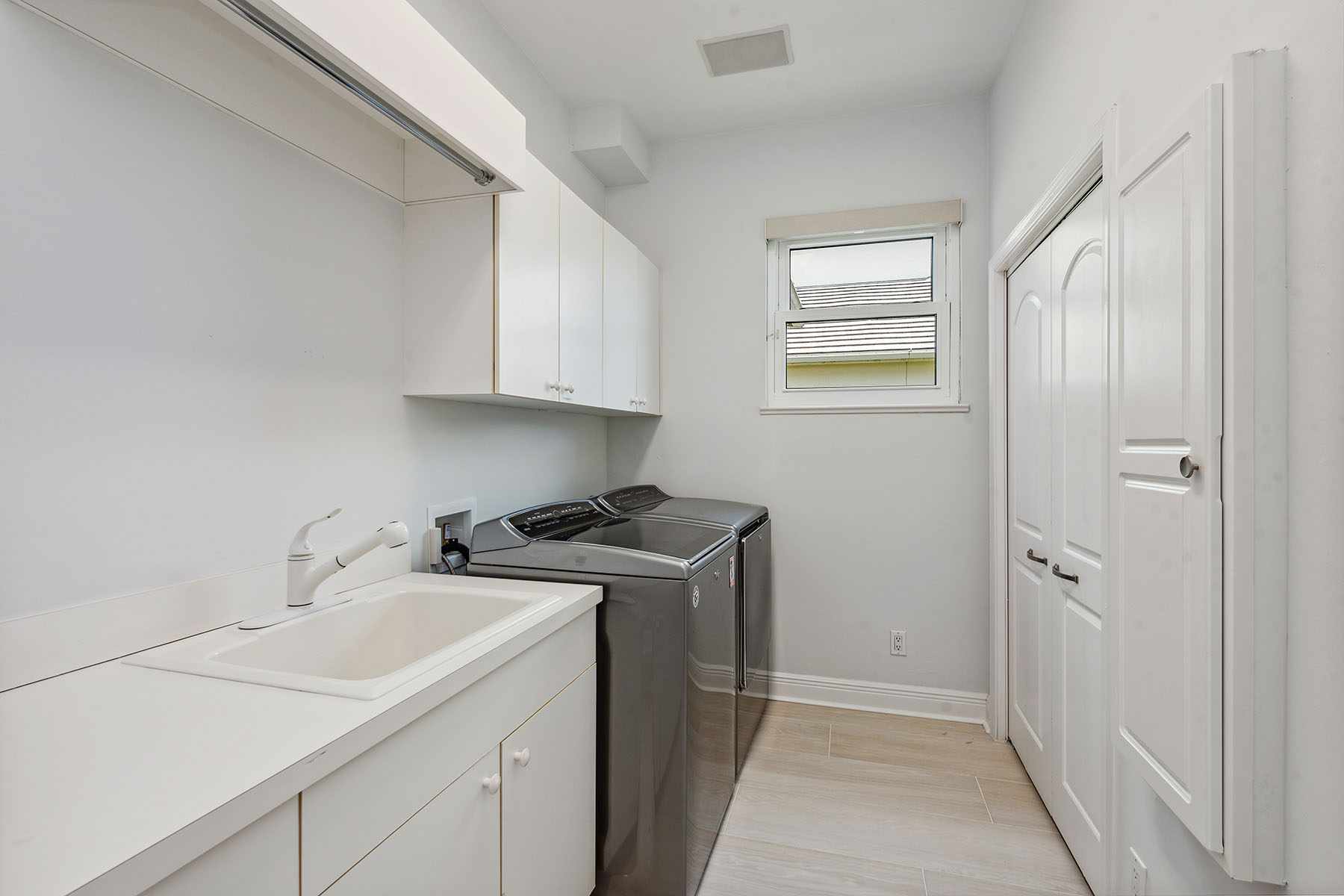 1227 Antigua Court