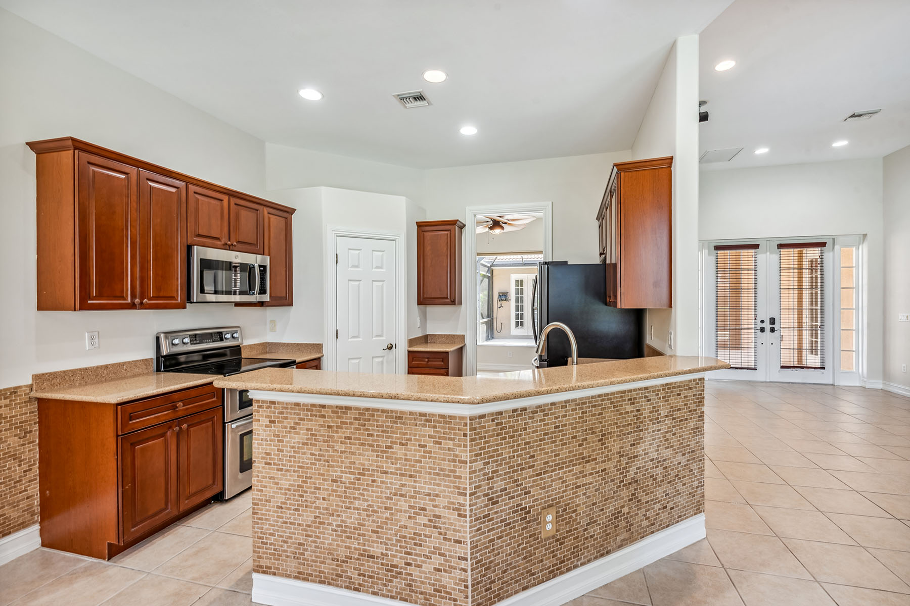 6817 Bent Grass Drive
