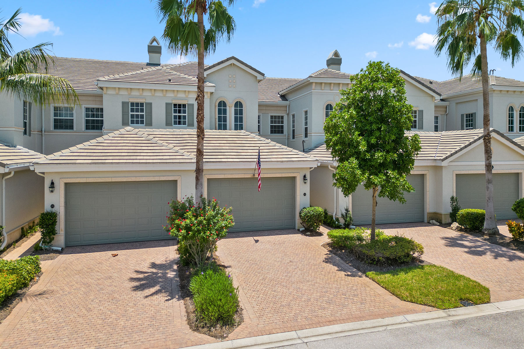 9296 Belle Court , 102