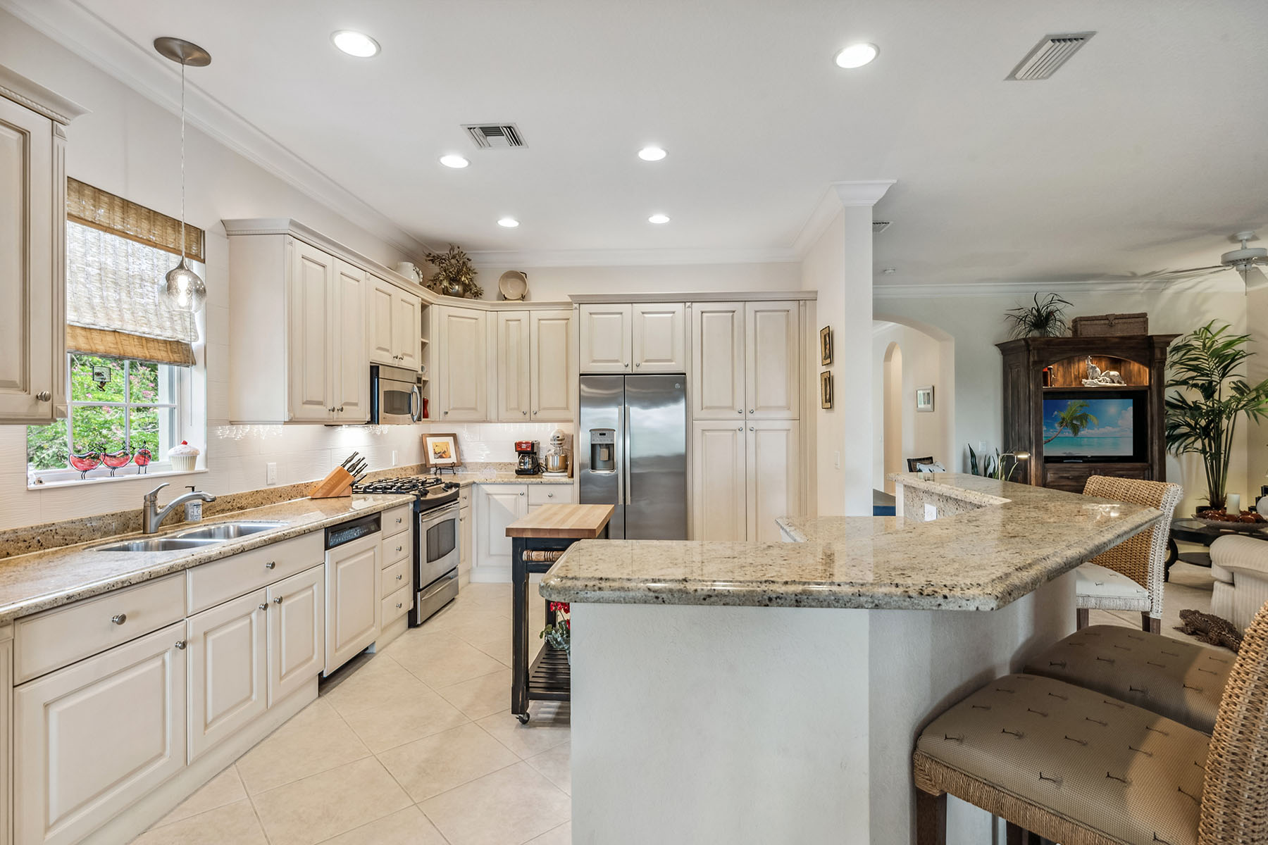 9097 Cherry Oaks Trail , 202