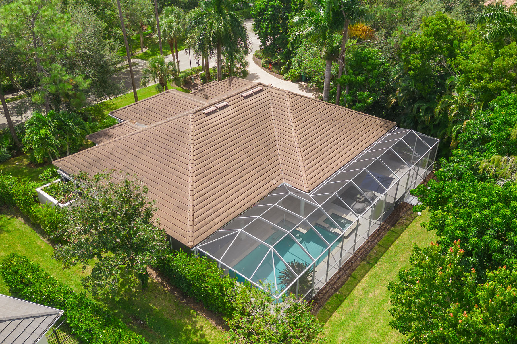 2271 Hawksridge Drive