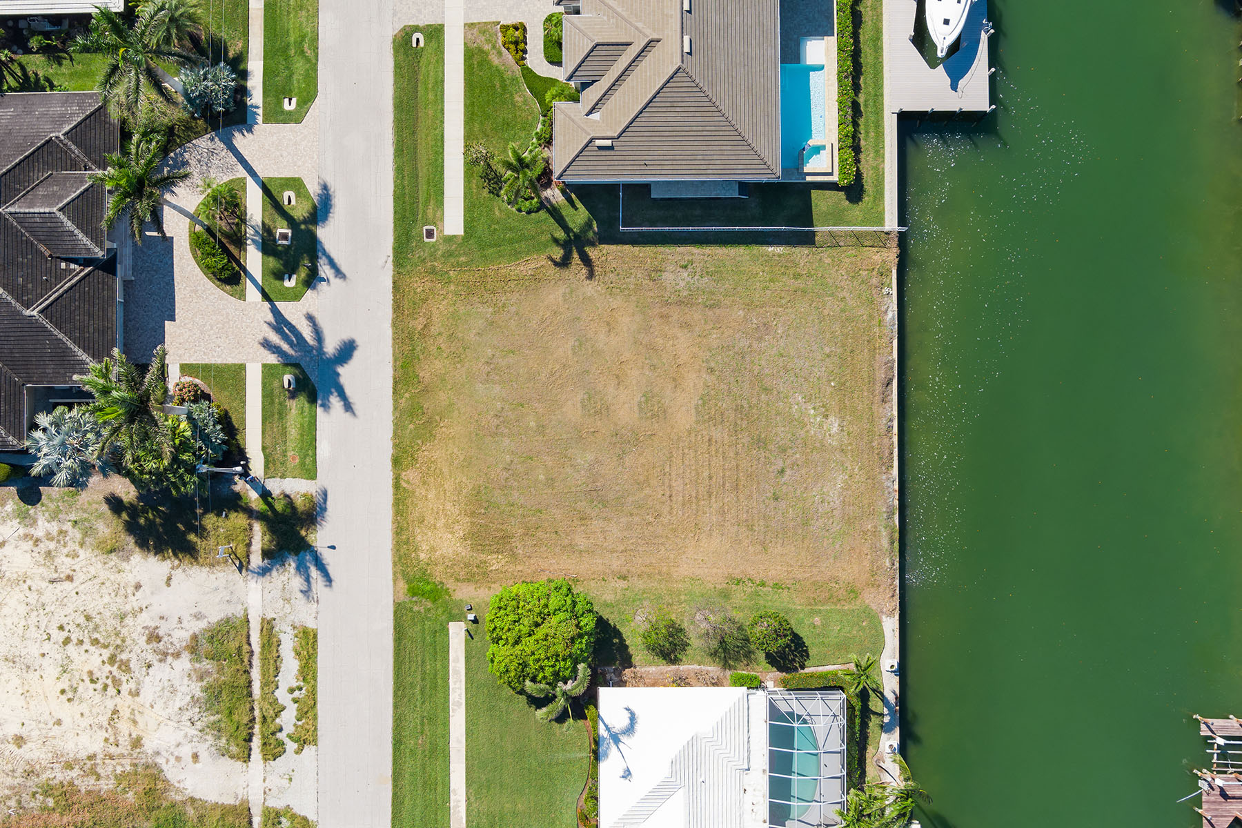 1748 Wavecrest Court