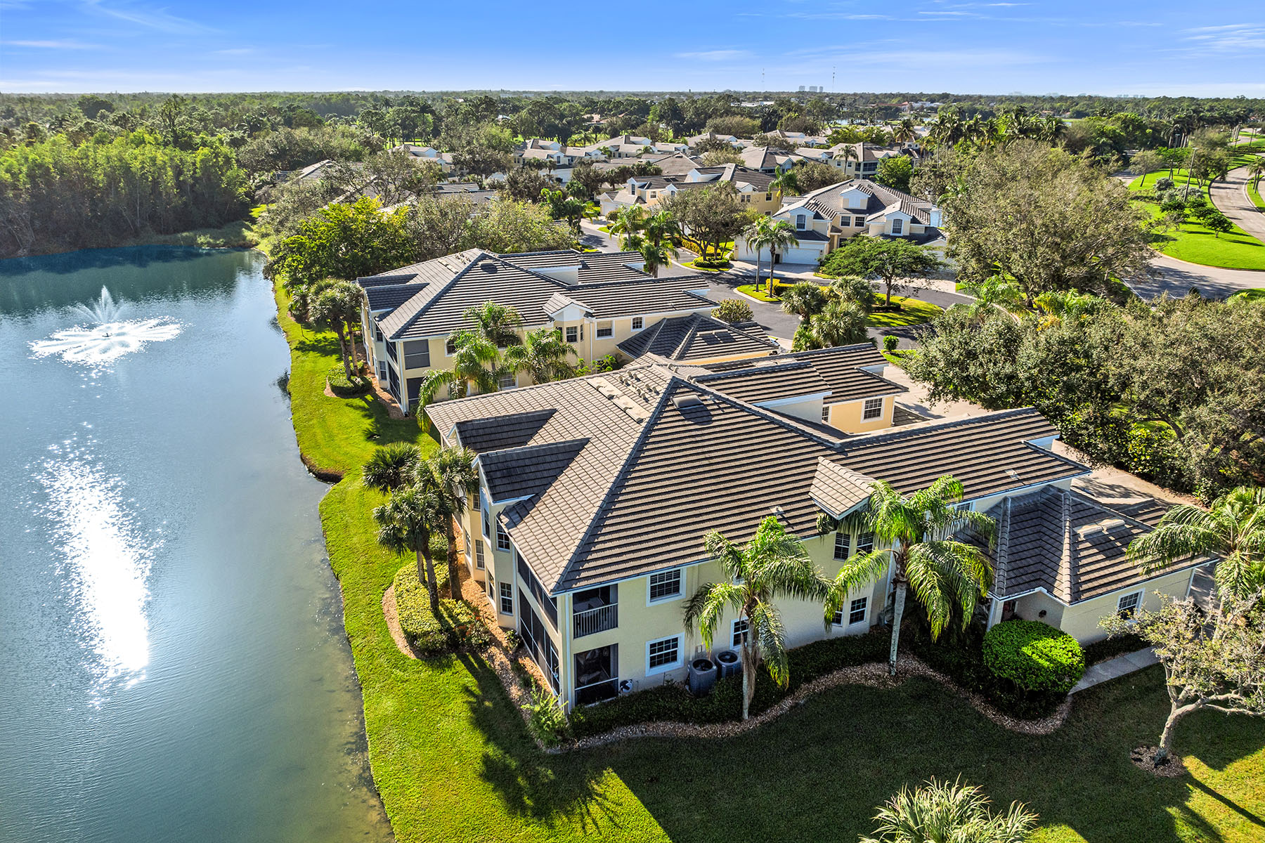 8300 Mystic Greens Way , 1703
