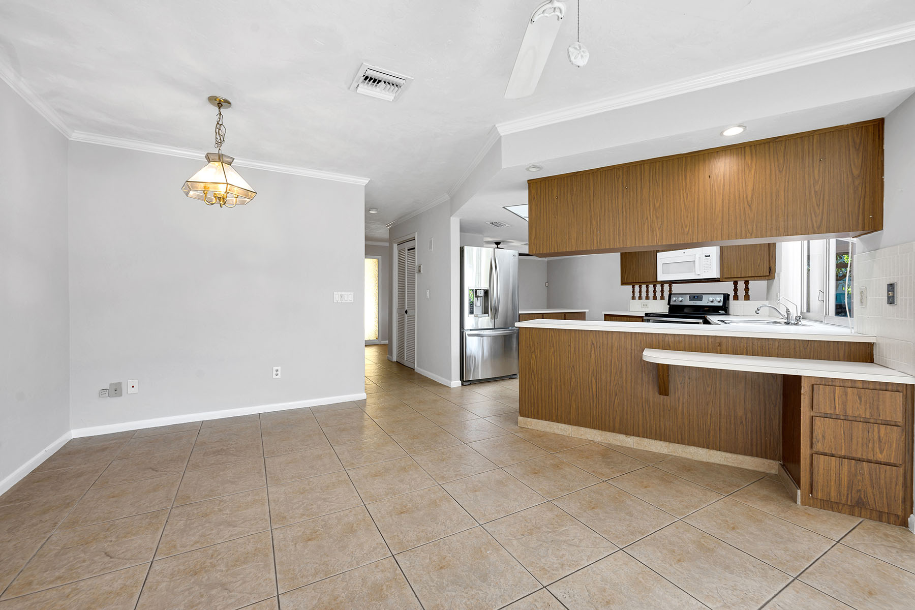590 Fieldstone Drive