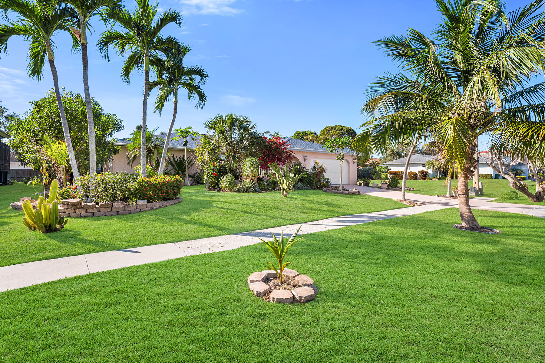 590 Fieldstone Drive