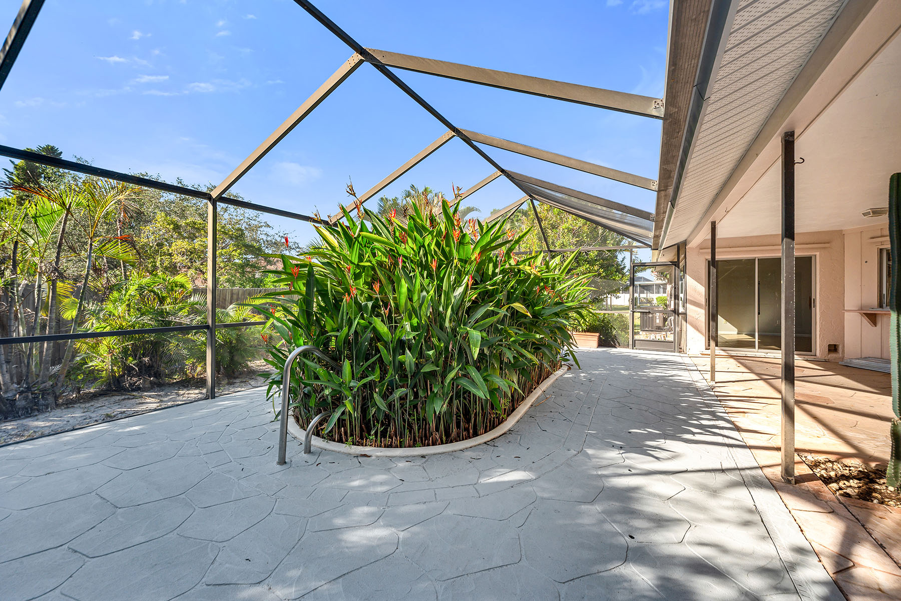 590 Fieldstone Drive