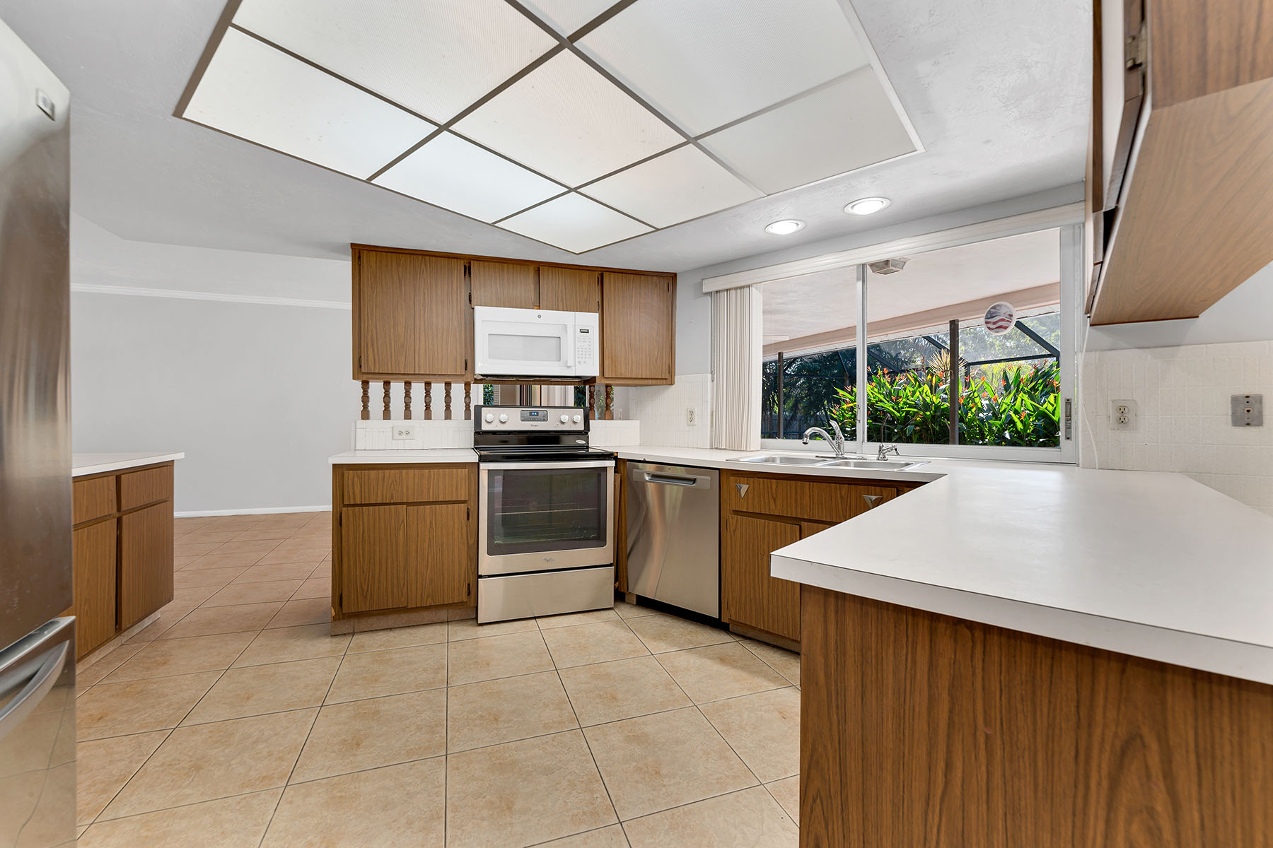 590 Fieldstone Drive