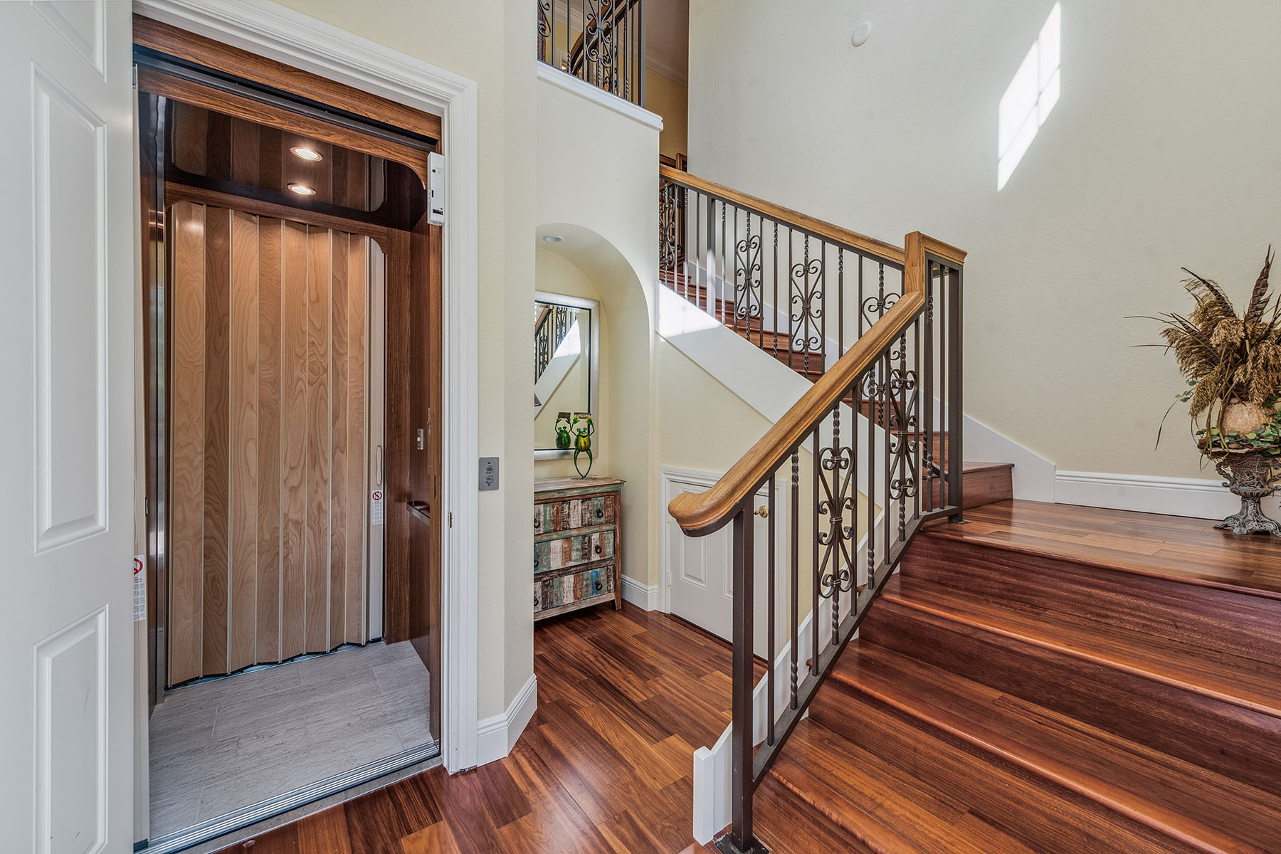 3189 Aviamar Circle , 202