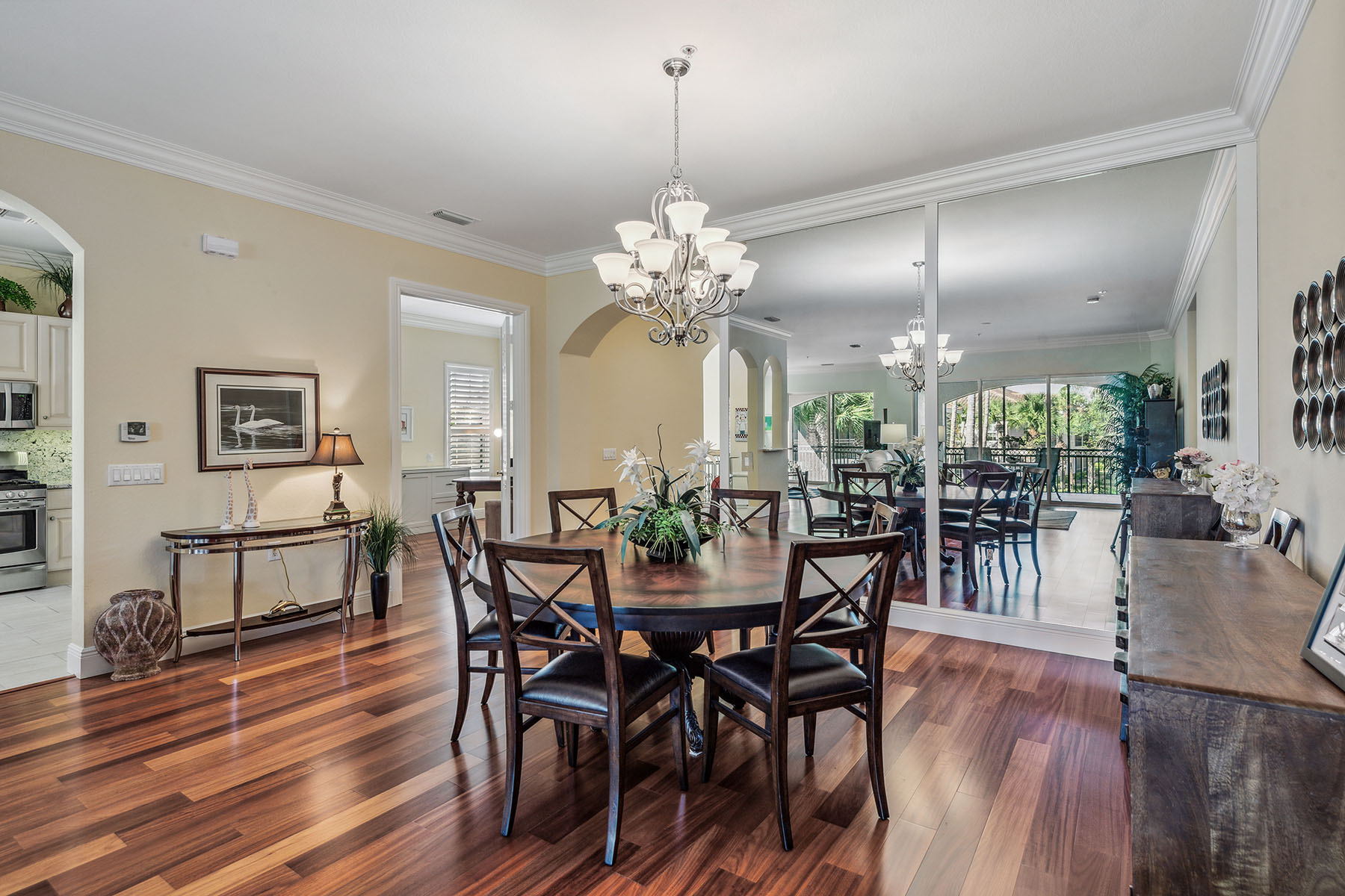 3189 Aviamar Circle , 202