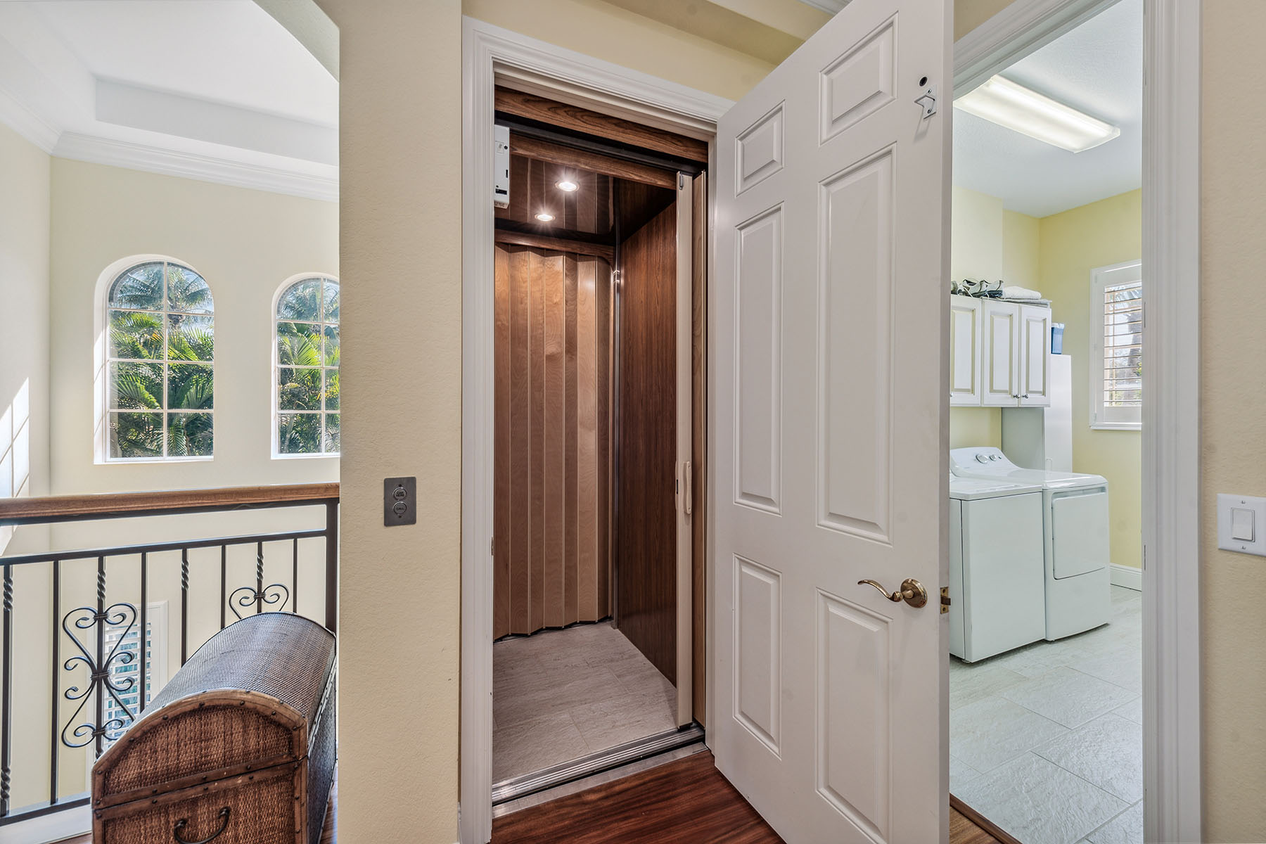 3189 Aviamar Circle , 202