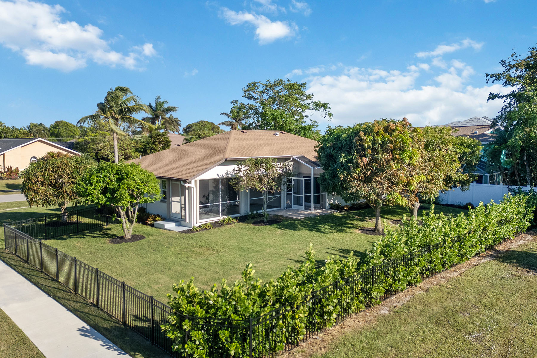 88 Tahiti Road