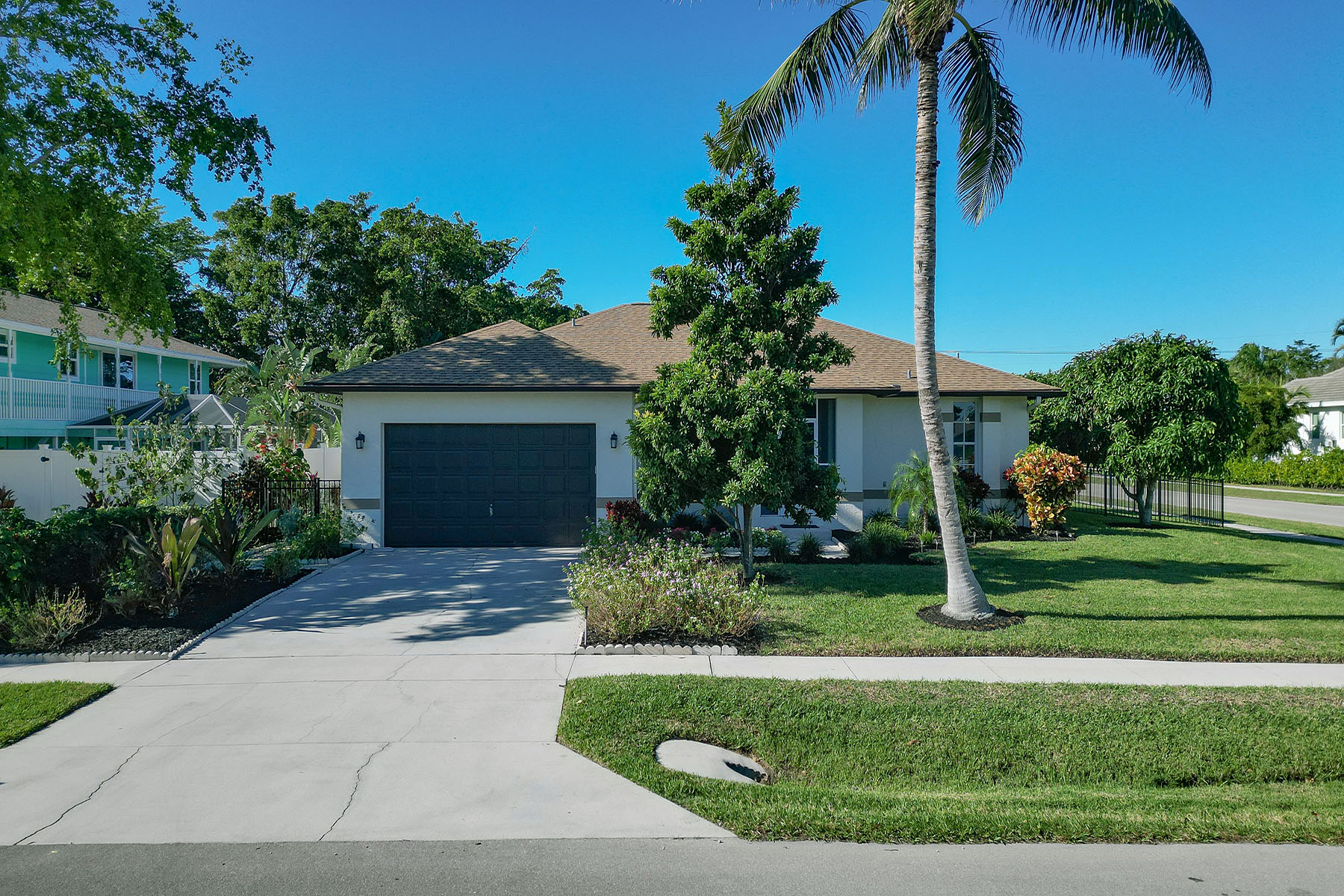 88 Tahiti Road