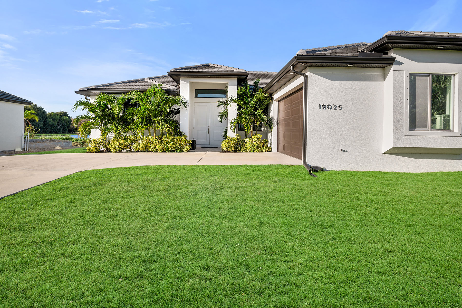 18025 Royal Hammock Boulevard