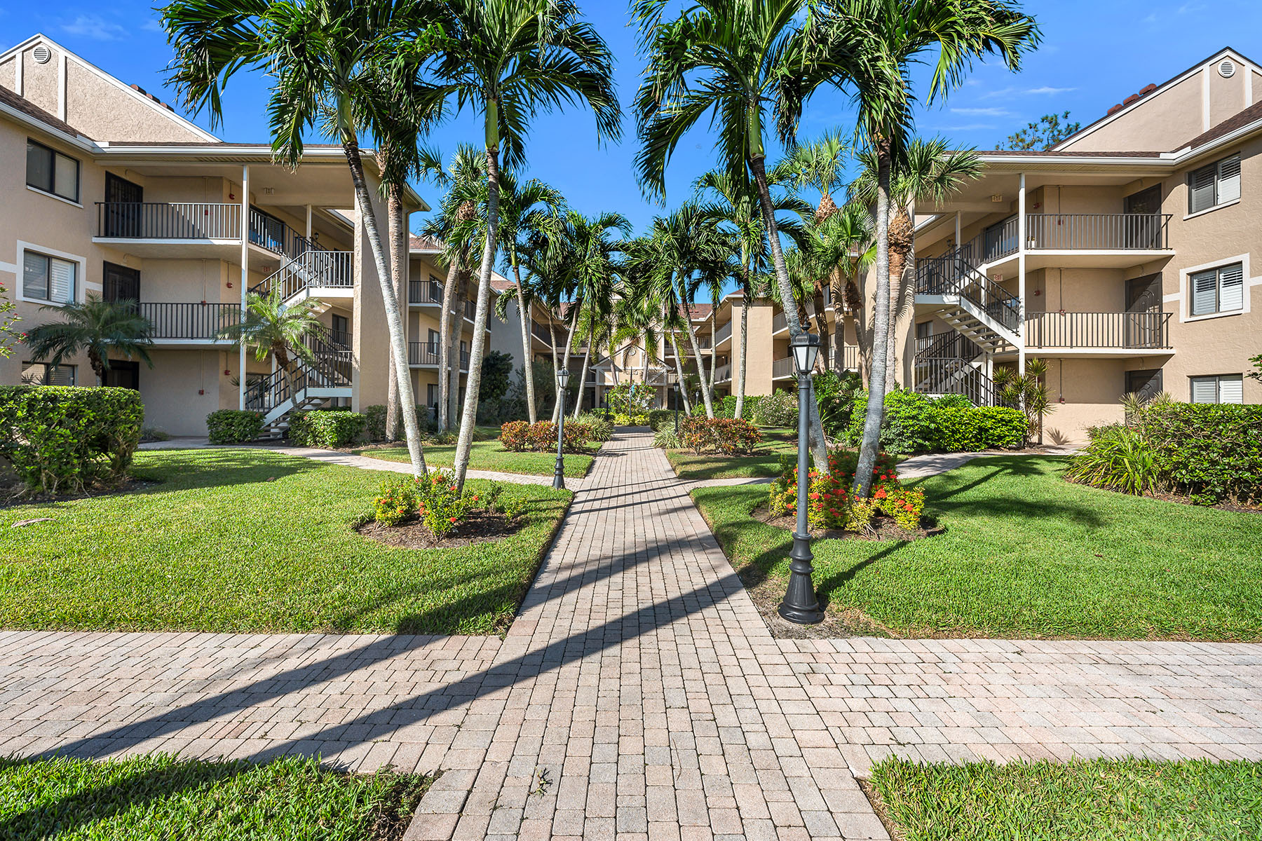 5250 Fox Hollow Drive , 528