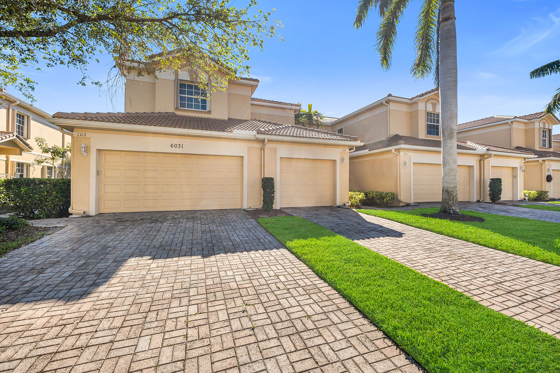 6031 Jonathans Bay Circle , 101