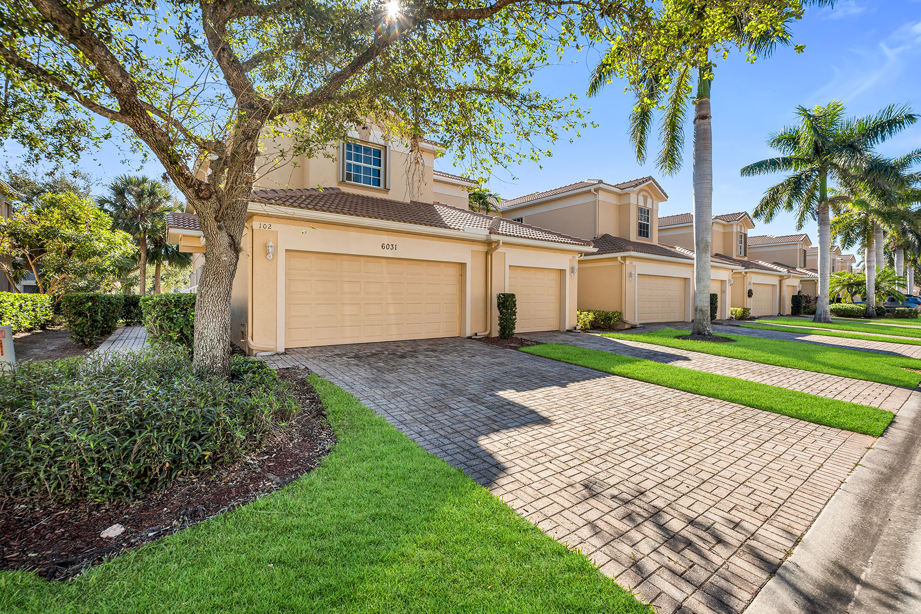 6031 Jonathans Bay Circle , 101