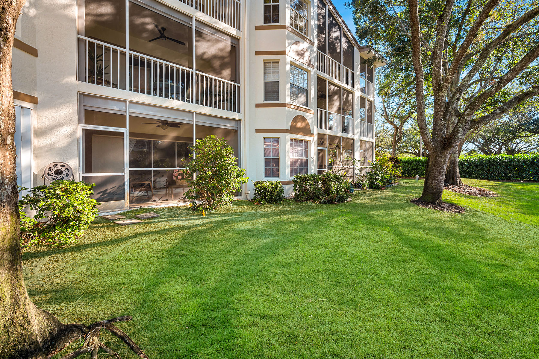 6010 Chardonnay Lane , 102