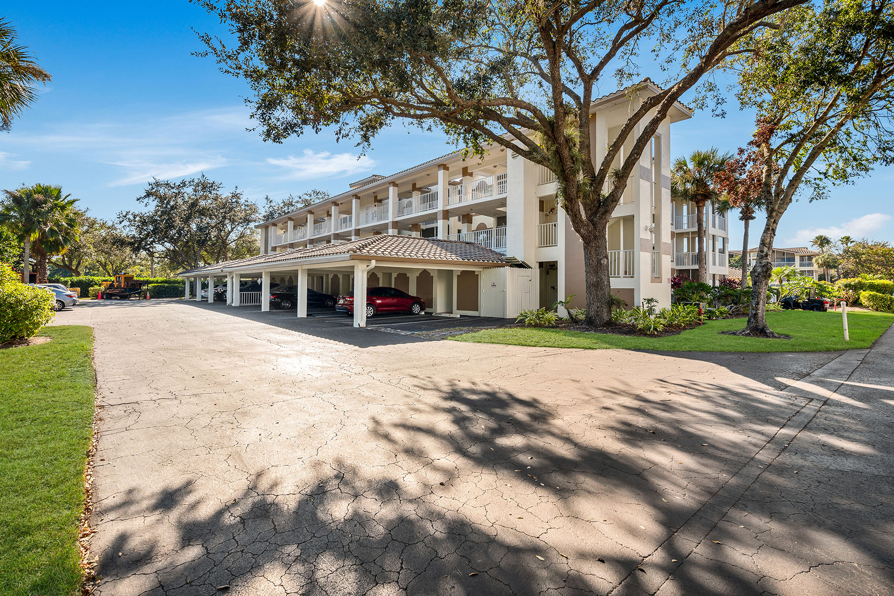 6010 Chardonnay Lane , 102